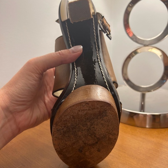 LAMB strappy heels - Picture 4 of 6